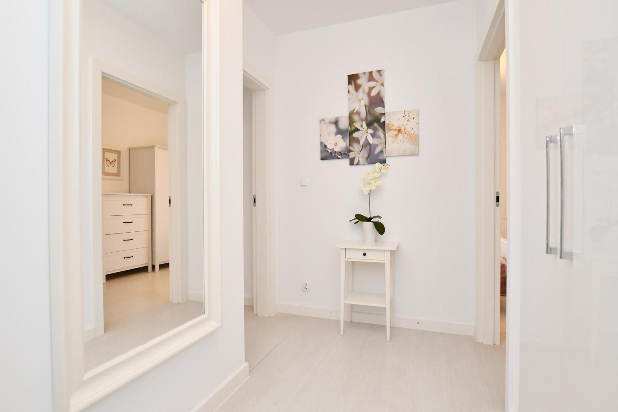 קולובז'ג Apartamenty Navigator-Port View מראה חיצוני תמונה